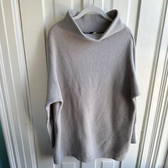 Free People Ottoman Slouchy Tunic Sweater Oxide Gray - Picture 2 of 9
